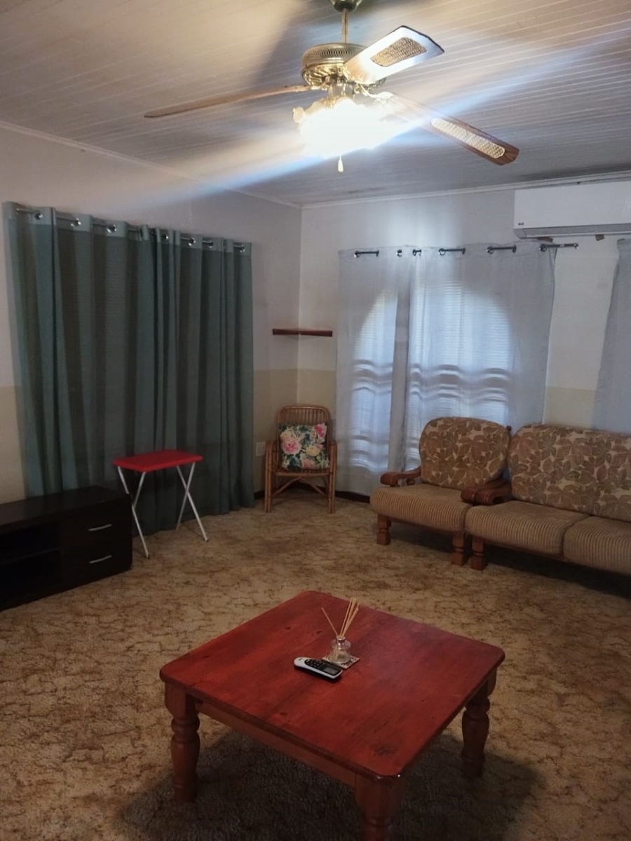 To Let 4 Bedroom Property for Rent in Schoemansville North West